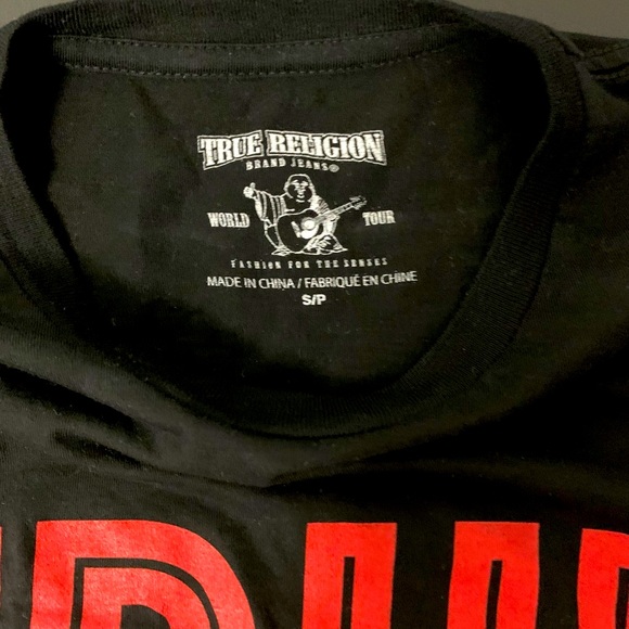 True Religion T-Shirt - Picture 2 of 2